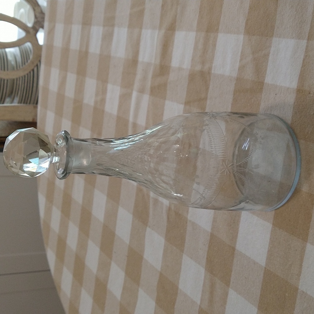 Vintage glass etched wine / liquor decanter 11" tall Grand Millennial barware